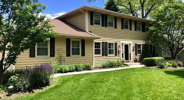 Photo of 1136 Catalpa Ln, Naperville, IL 60540