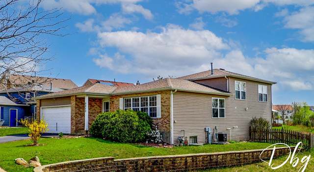 Photo of 2272 Iroquois Ln, Round Lake Heights, IL 60073