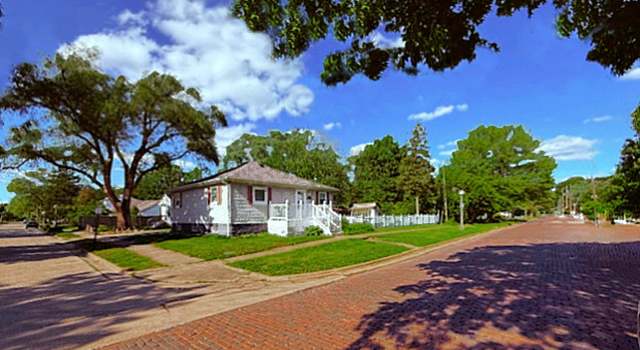 Photo of 902 E Illinois St, Urbana, IL 61801