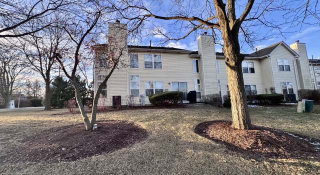 Photo of 202 S Lancelot Ln, Palatine, IL 60074