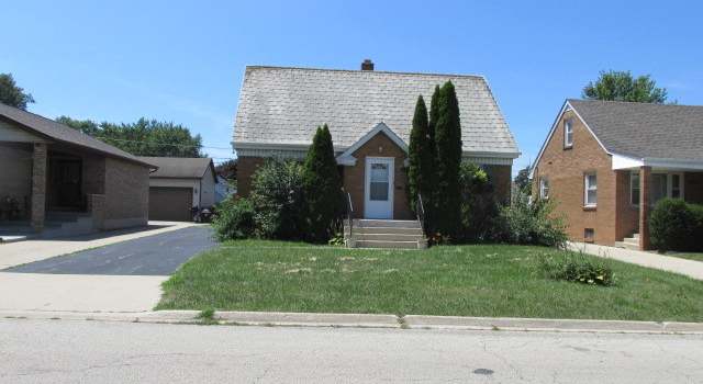 Photo of 1821 Nicholson St, Crest Hill, IL 60403