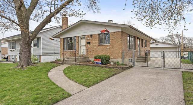 Photo of 921 Highland Ave, Thornton, IL 60476