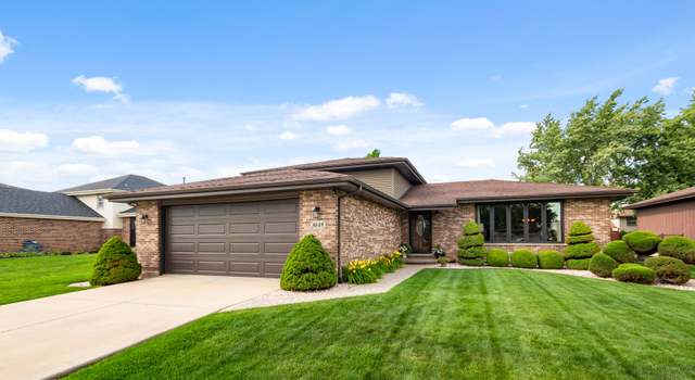 Photo of 8648 Carriage Ln, Tinley Park, IL 60487