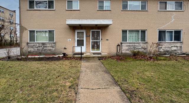 Photo of 7249 N Campbell Ave Unit B, Chicago, IL 60645
