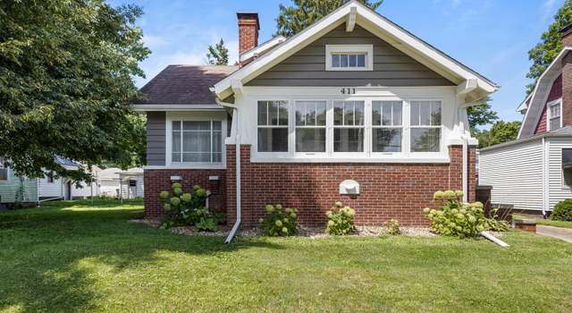 Photo of 411 S Madison St, Clinton, IL 61727