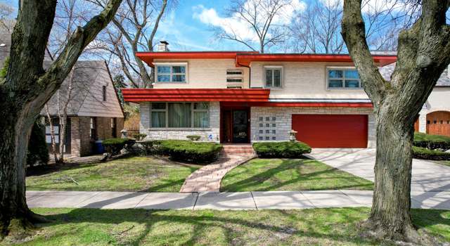 Photo of 9018 S Oakley Ave, Chicago, IL 60643