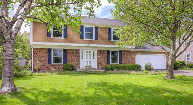 Photo of 423 Warwick Dr, Naperville, IL 60565