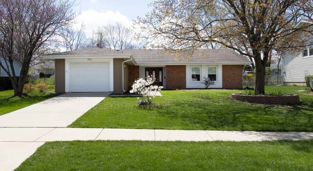 Photo of 1753 Glen Lake Rd, Hoffman Estates, IL 60169