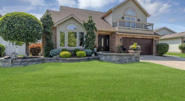 Photo of 870 Malibu Ct, Carol Stream, IL 60188