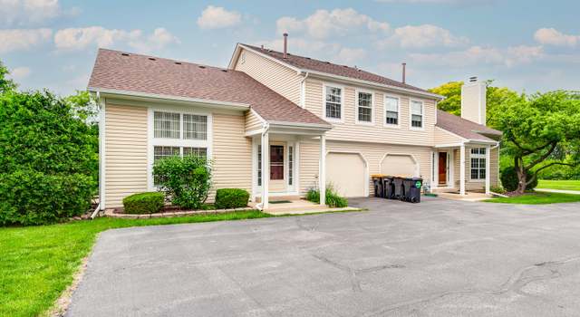 Photo of 373 Wisteria Dr #373, Streamwood, IL 60107