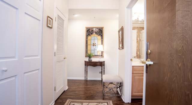 Photo of 420 W Burlington Ave #503, La Grange, IL 60525