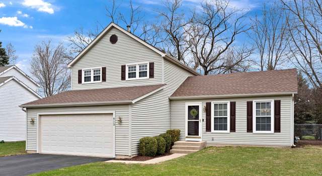 Photo of 813 Candlewood Trl, Cary, IL 60013