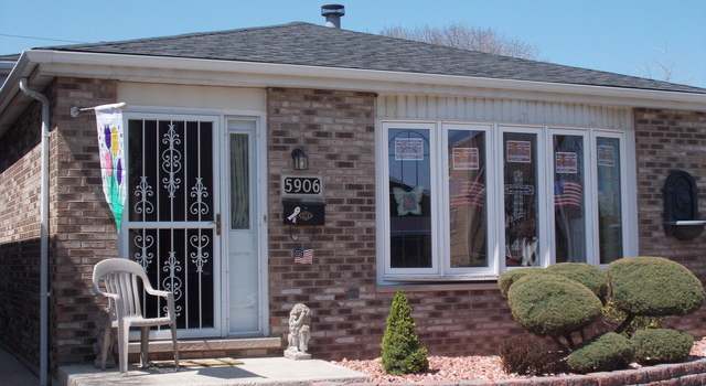 Photo of 5906 S Narragansett Ave, Chicago, IL 60638
