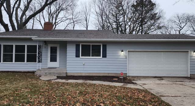 Photo of 6 Haven Ct, Freeport, IL 61032