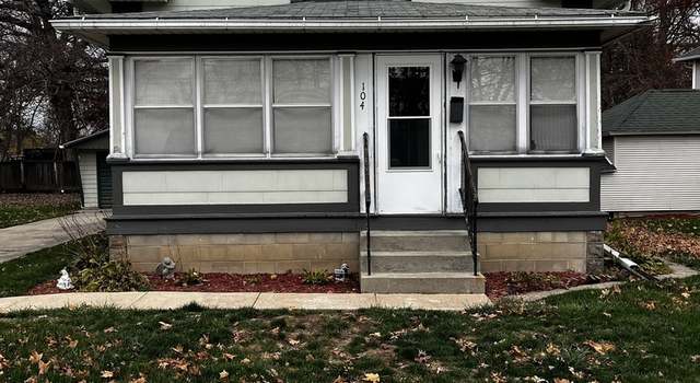 Photo of 104 Prospect St, Morrison, IL 61270