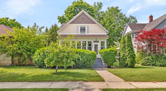 Photo of 810 Glenwood Ave, Joliet, IL 60435
