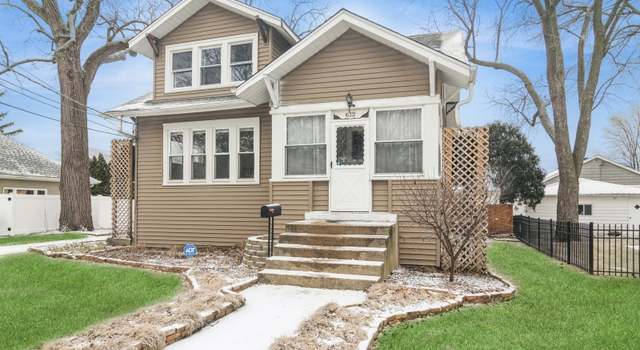Photo of 612 N Chestnut Ave, Arlington Heights, IL 60004