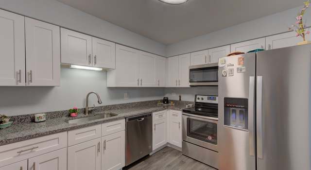 Photo of 18400 Cherry Creek Dr #408, Homewood, IL 60430