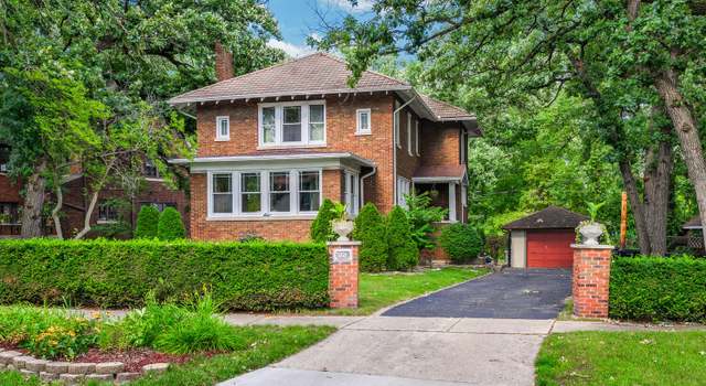 Property at 10921 S Hoyne Ave, Chicago, IL 60643, 4 beds, 2 baths