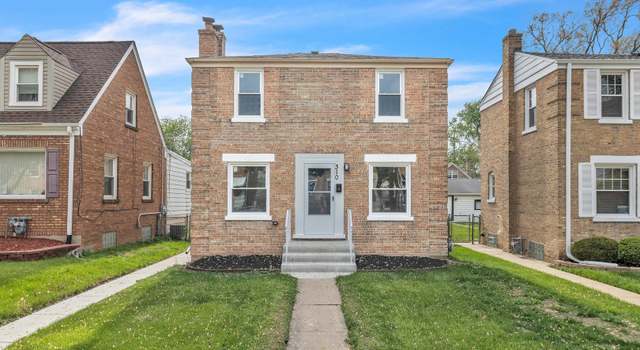 Photo of 310 Hyde Park Ave, Bellwood, IL 60104