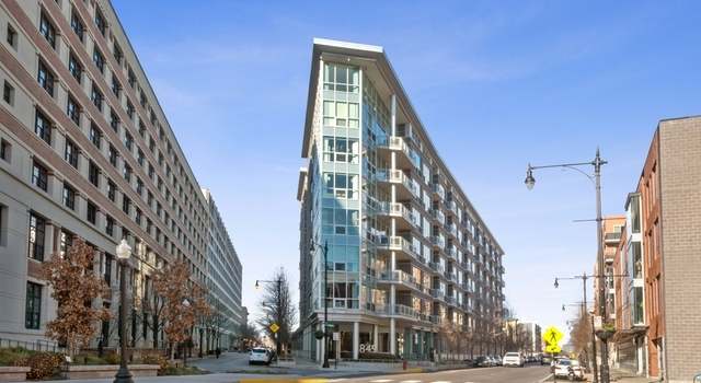 Photo of 845 N Kingsbury St #201, Chicago, IL 60610