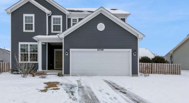 Photo of 2016 Foxridge Dr, Island Lake, IL 60042