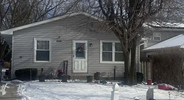 Photo of 1425 Brentwood Dr, Round Lake Beach, IL 60073