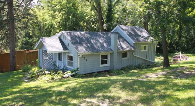 Photo of 137 S Salem St, Cherry Valley, IL 61016