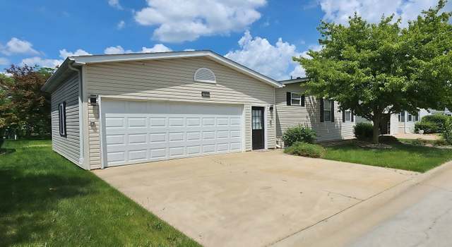 Photo of 4830 Pasatiempo Dr, Monee, IL 60449