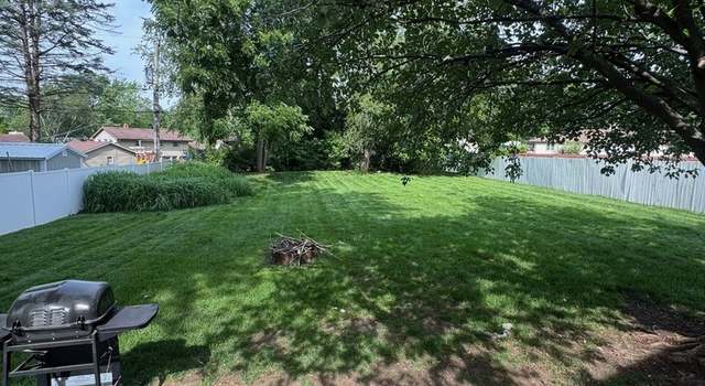 Photo of 815 Arnold Ave, Rockford, IL 61108