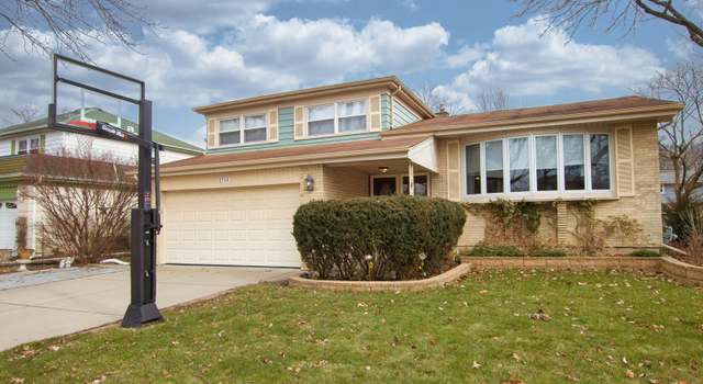 Photo of 1715 N Beech Rd, Mount Prospect, IL 60056