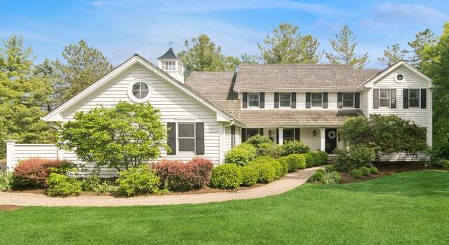 Photo of 6230 Pine Tree Ct, Long Grove, IL 60047