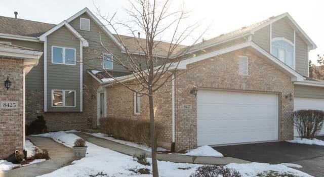 Photo of 8427 Dunmore Dr, Tinley Park, IL 60487