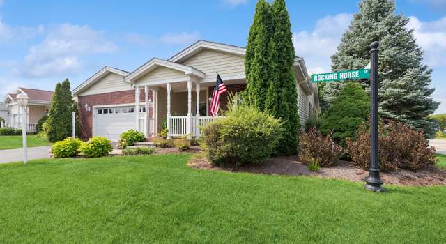 Photo of 50 Rocking Horse Ln, Grayslake, IL 60030