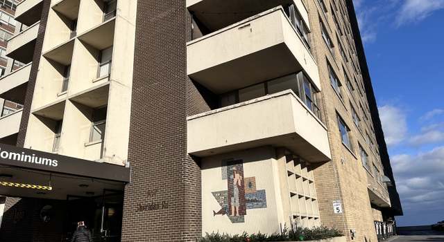 Photo of 6157 N Sheridan Rd Unit 16H, Chicago, IL 60660