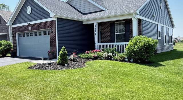 Photo of 1112 Black Cherry Dr, Crystal Lake, IL 60012