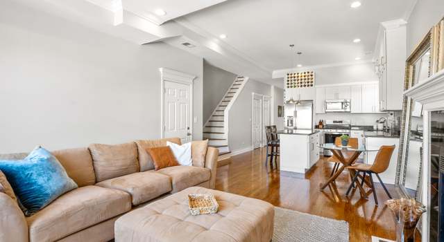 Photo of 325 W Schiller Ave Unit 3W, Chicago, IL 60610
