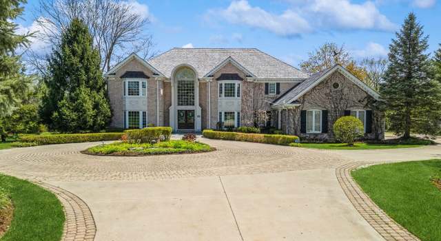 Photo of 30 Rue Foret, Lake Forest, IL 60045