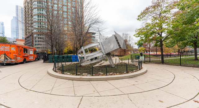 Photo of 451 W Huron St #1212, Chicago, IL 60654