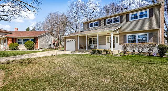 Photo of 1309 N Pima Ln, Mount Prospect, IL 60056