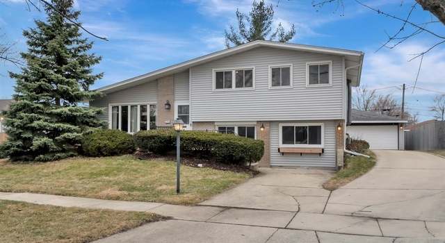 Photo of 5730 VINE St, Oak Forest, IL 60452