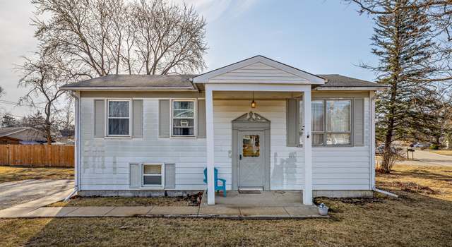 Photo of 1505 N Oak Ave, Round Lake Beach, IL 60073