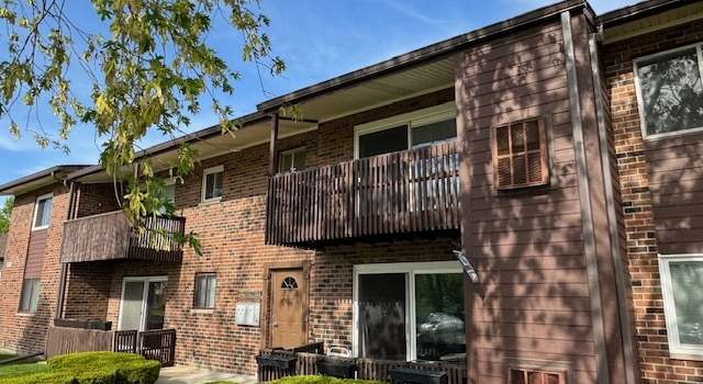 Photo of 18063 Live Oak Ct #1608, Tinley Park, IL 60477