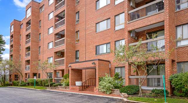 Photo of 600 Naples Ct #106, Glenview, IL 60025