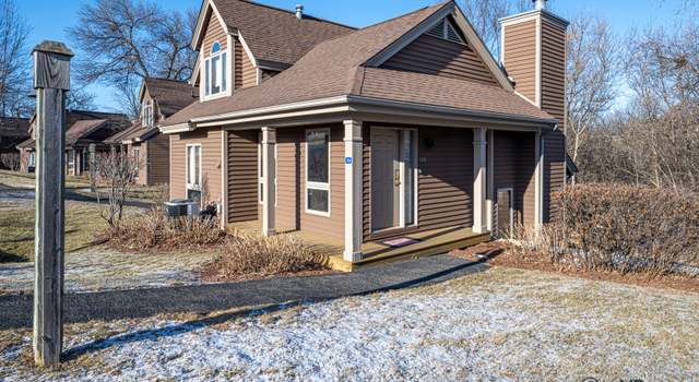 Photo of 116 Walnut Hill Dr, Galena, IL 61036