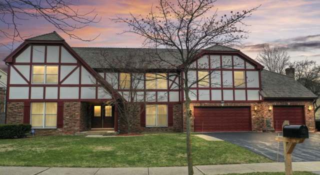 Photo of 2348 Iroquois Dr, Glenview, IL 60026