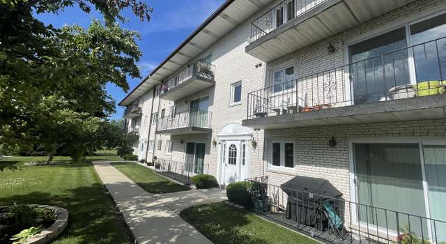 Photo of 7530 W 111th St Unit 2B, Worth, IL 60482
