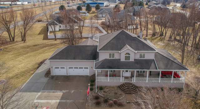 Photo of 104 S Spencer St, Lexington, IL 61753