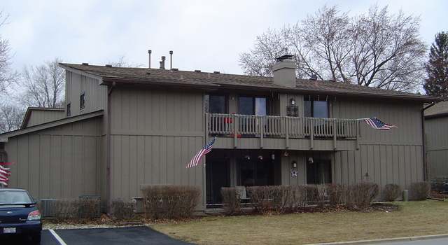 Photo of 29W390 Emerald Green Dr Unit D, Warrenville, IL 60555