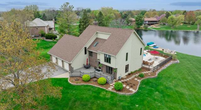 Photo of 22846 W Lochanora Dr, Hawthorn Woods, IL 60047
